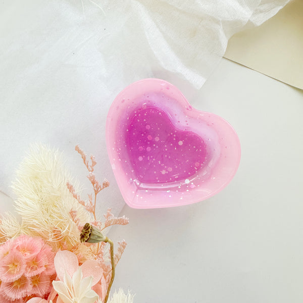 Small pink ombre dish