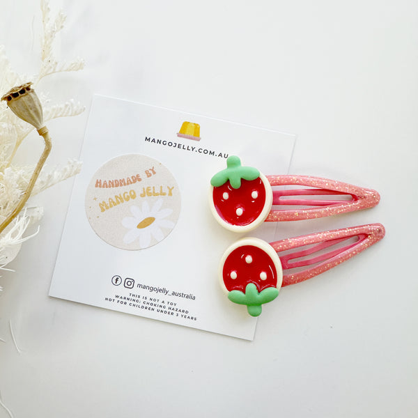 Tea time treats handmade collection - Snap clips (Strawberry)